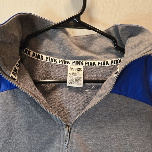 PINK Victoria's Secret Women Sweatshirt XS Gray Hoodie 1/2 Zip Logo READ - Picture 5 of 8